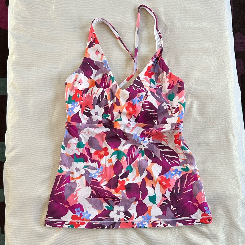 Daybreak Triangle Tankini Top